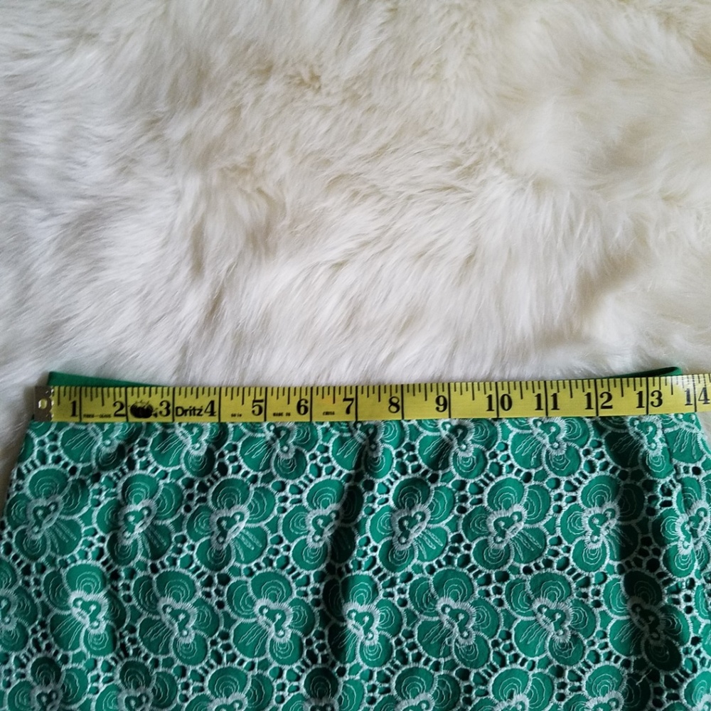 J. Crew Green Flounce Skirt with Floral Embroidery Size 0 - Picture 7 of 8